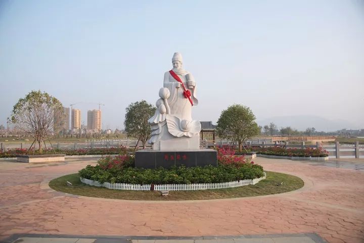 1542677947736477.jpg 640 (9)_结果-fa70d4be-2854-4508-a425-d5d1029ae8f2.jpg
